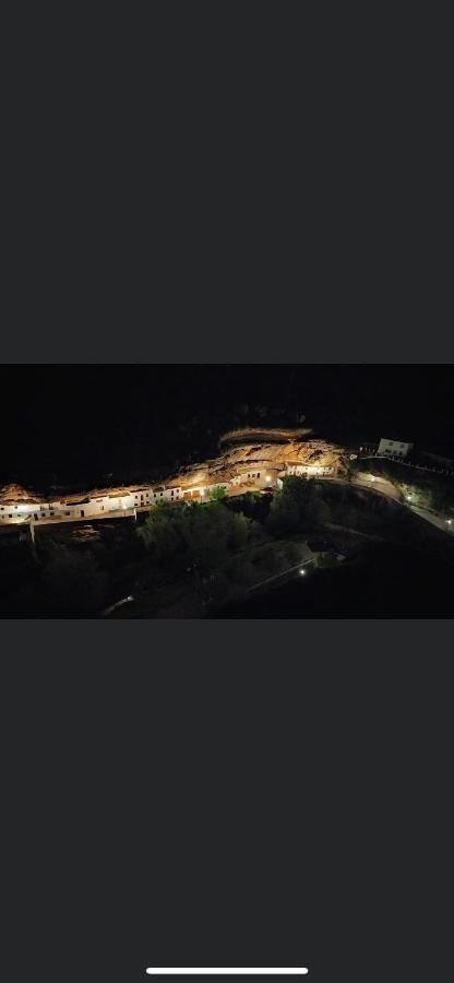 Setenil De Las Bodegas Casa Rural Abril מראה חיצוני תמונה